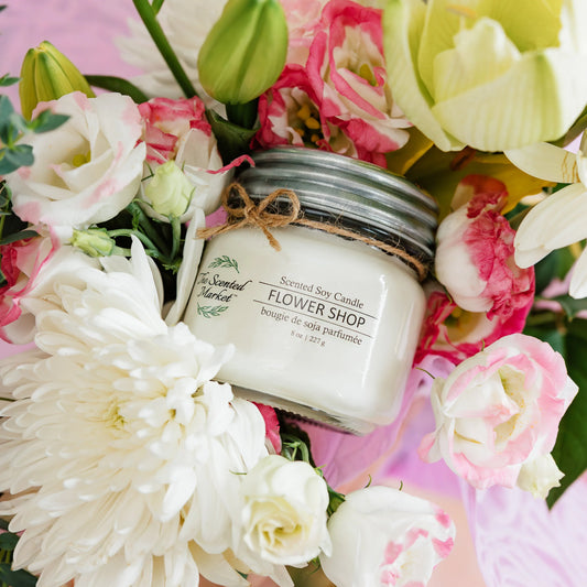 The Scented Market Candles- 8 oz